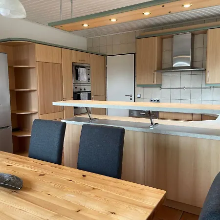 A & B Und -zimmervermietung Egbr Pensjonat Tornesch