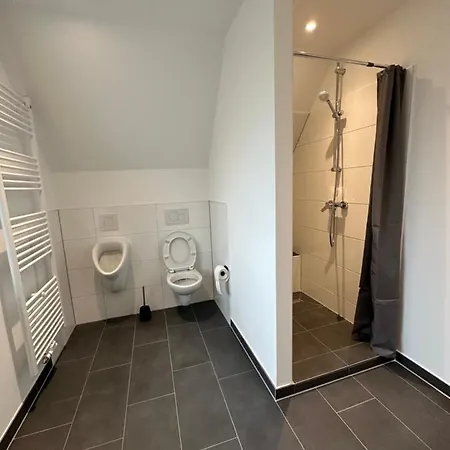 A & B Und -zimmervermietung Egbr Tornesch