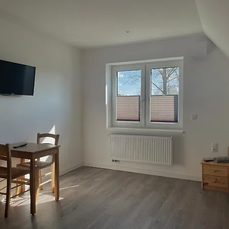 A & B Und -zimmervermietung Egbr Tornesch