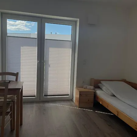 A & B Und -zimmervermietung Egbr